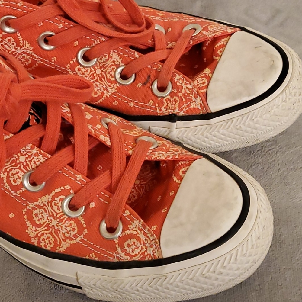Patterned Converse Low Tops - image 3